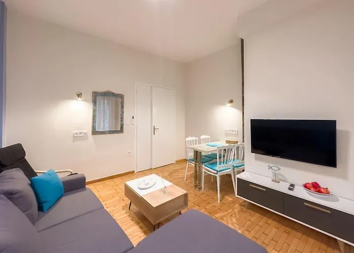 Dream Apt In Ampelokipoi